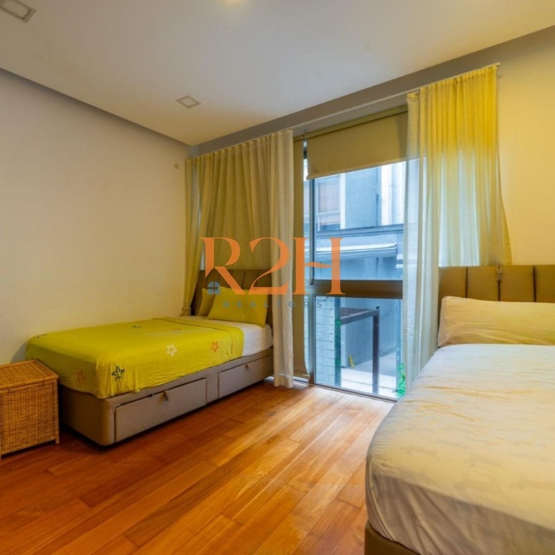 DUPLEX Apartment for Sale in Colombo 07