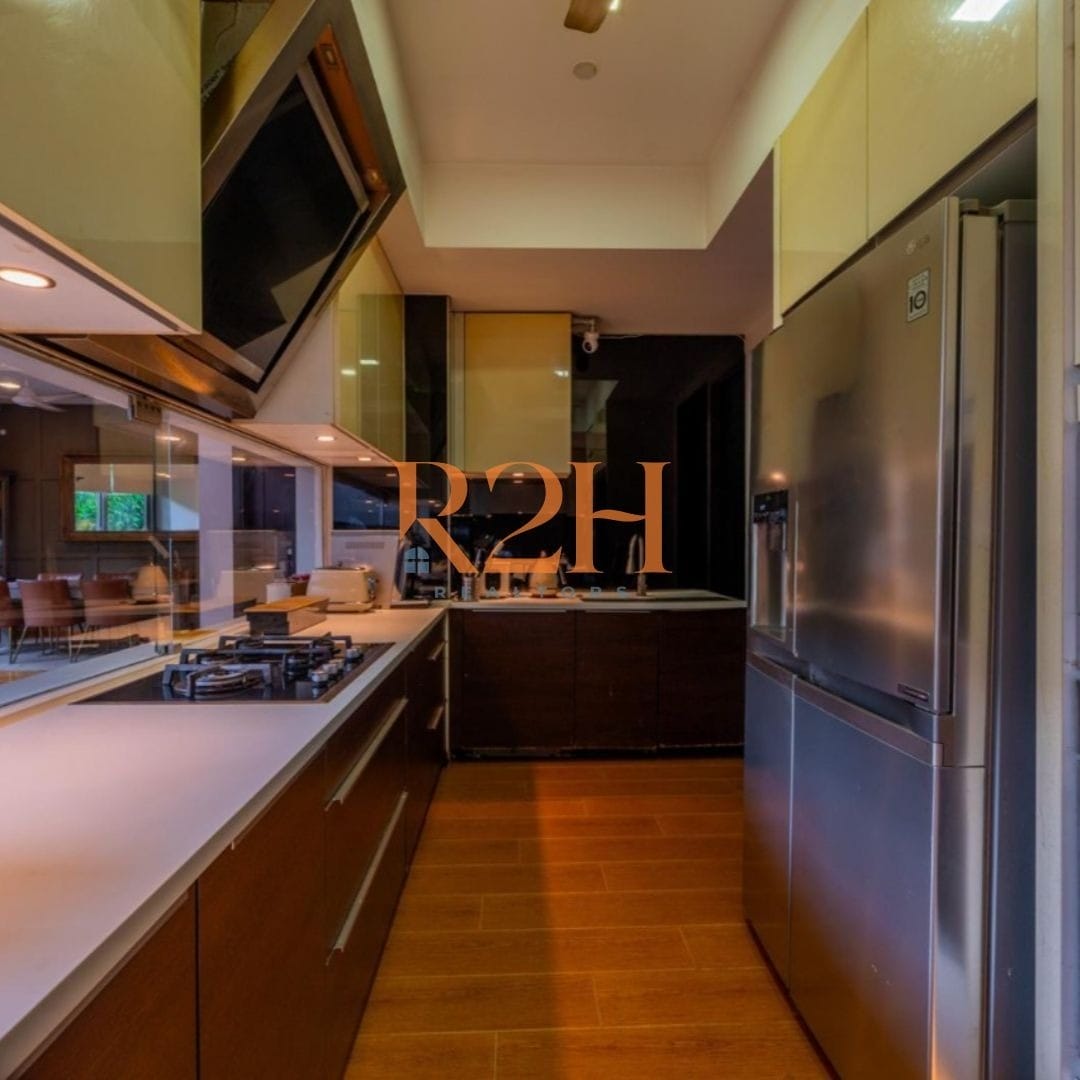 DUPLEX Apartment for Sale in Colombo 07