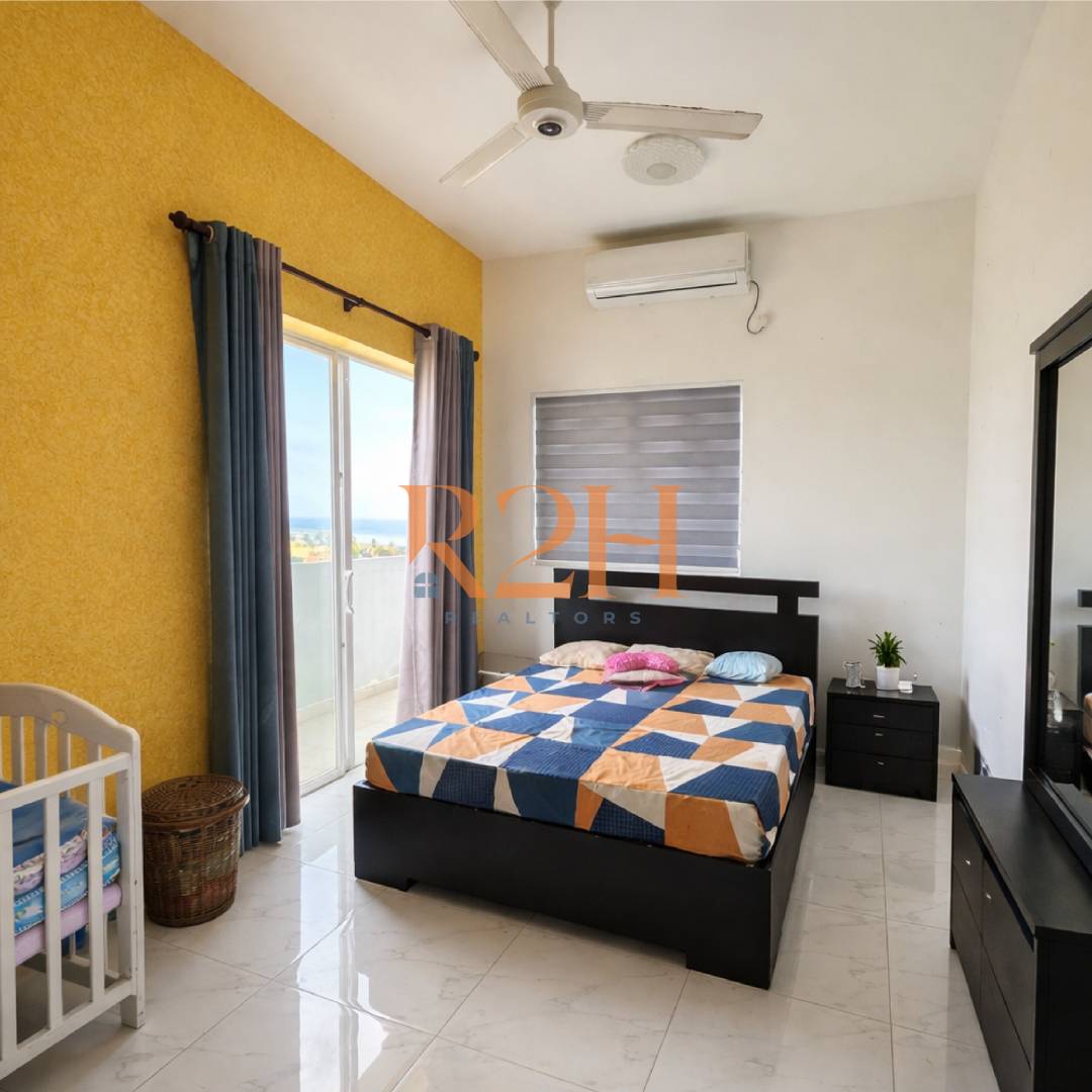 Spacious Sea View Apartment for Sale in Dehiwala